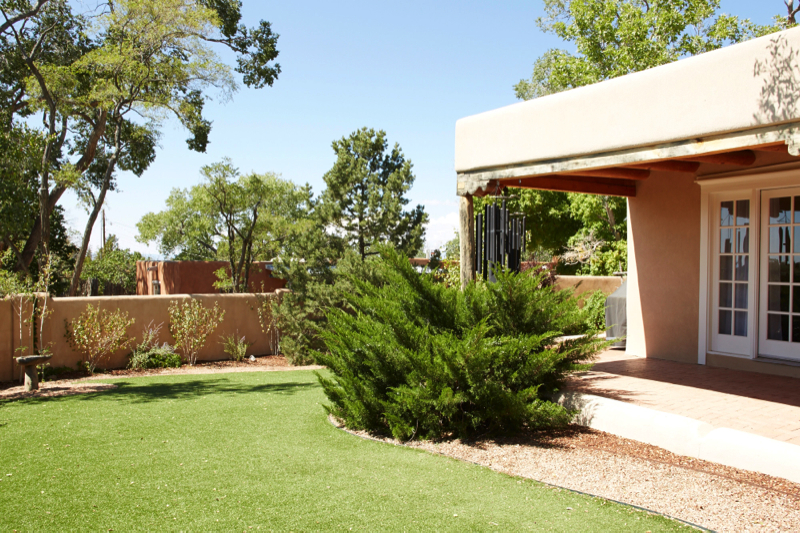 Exterior, Santa Fe listing